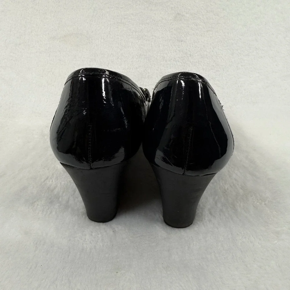 Lauren Ralph Lauren‎ Black Patent Leather Wedge Loafers with Gold Accents 8 READ